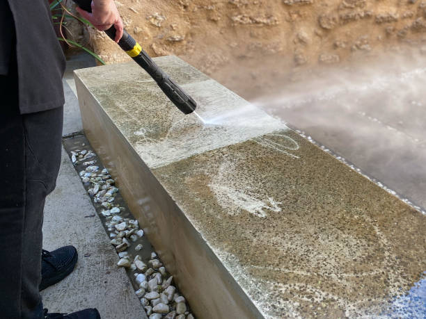 Alakanuk, AK Pressure Washing Company