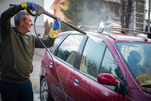 Best Deck Cleaning Services  in Alanuk, AK
